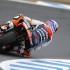 MotoGP na torze Motegi 2012 fotogaleria - stoner od tylu